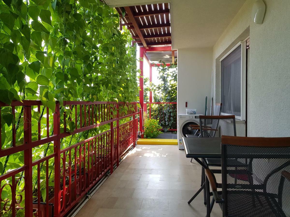 Ljubljana'S Terrace Apartamento Exterior foto